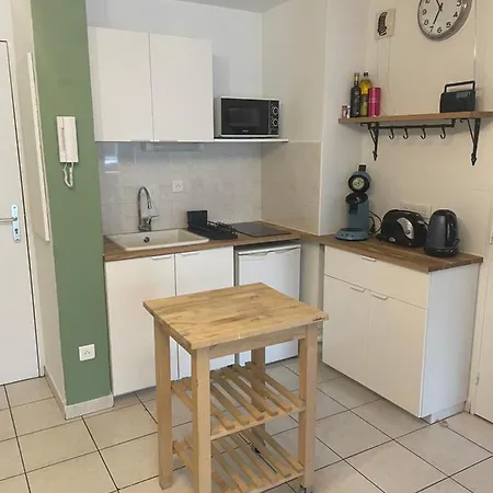 Cosy Sur Proche De Toutes Commodites, Parking Prive Appartement Sète